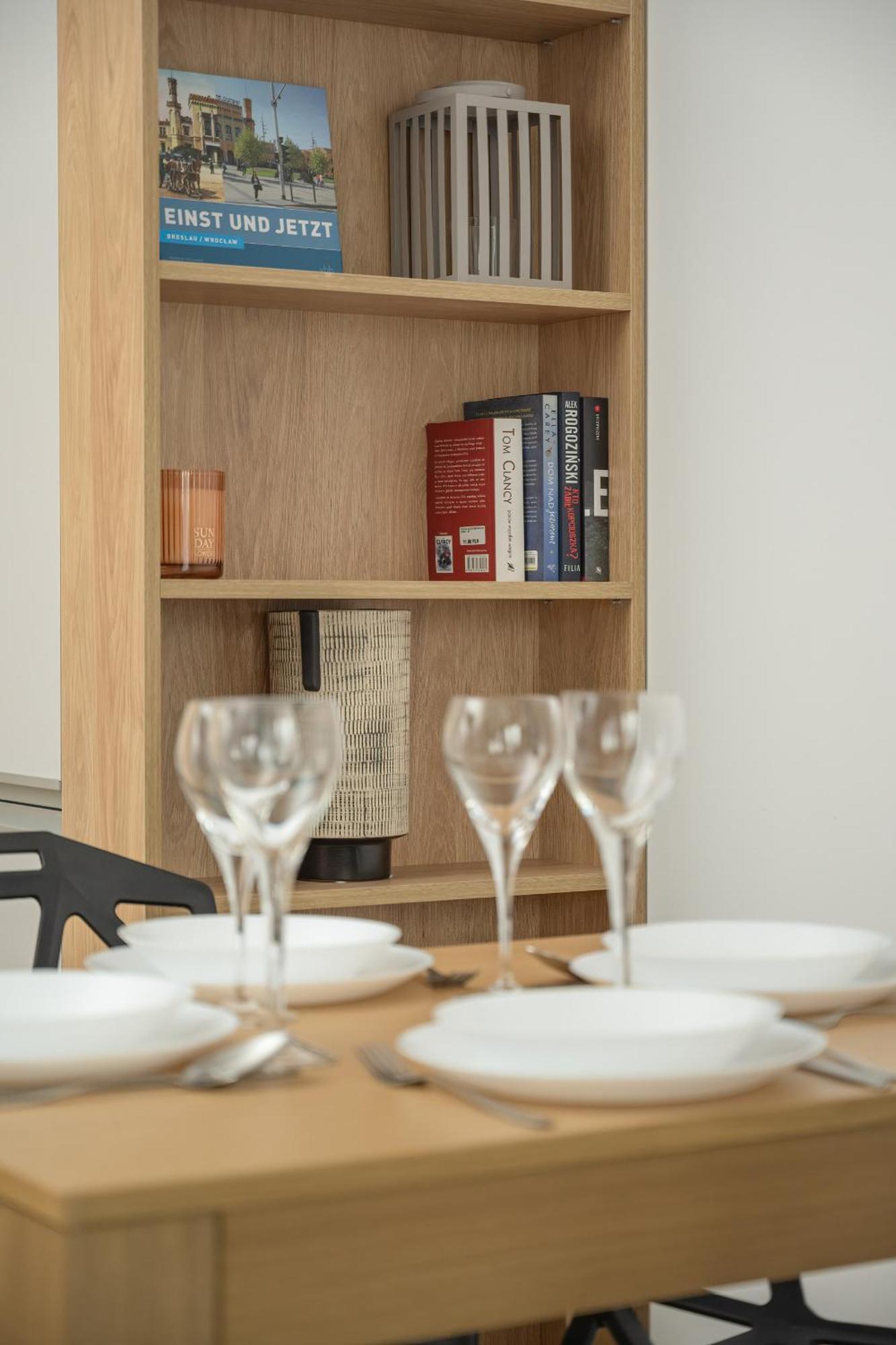 Michalczyka Stylish Apartment With Parking In The City Center Of Wroclaw By Noclegi Renters Exteriér fotografie