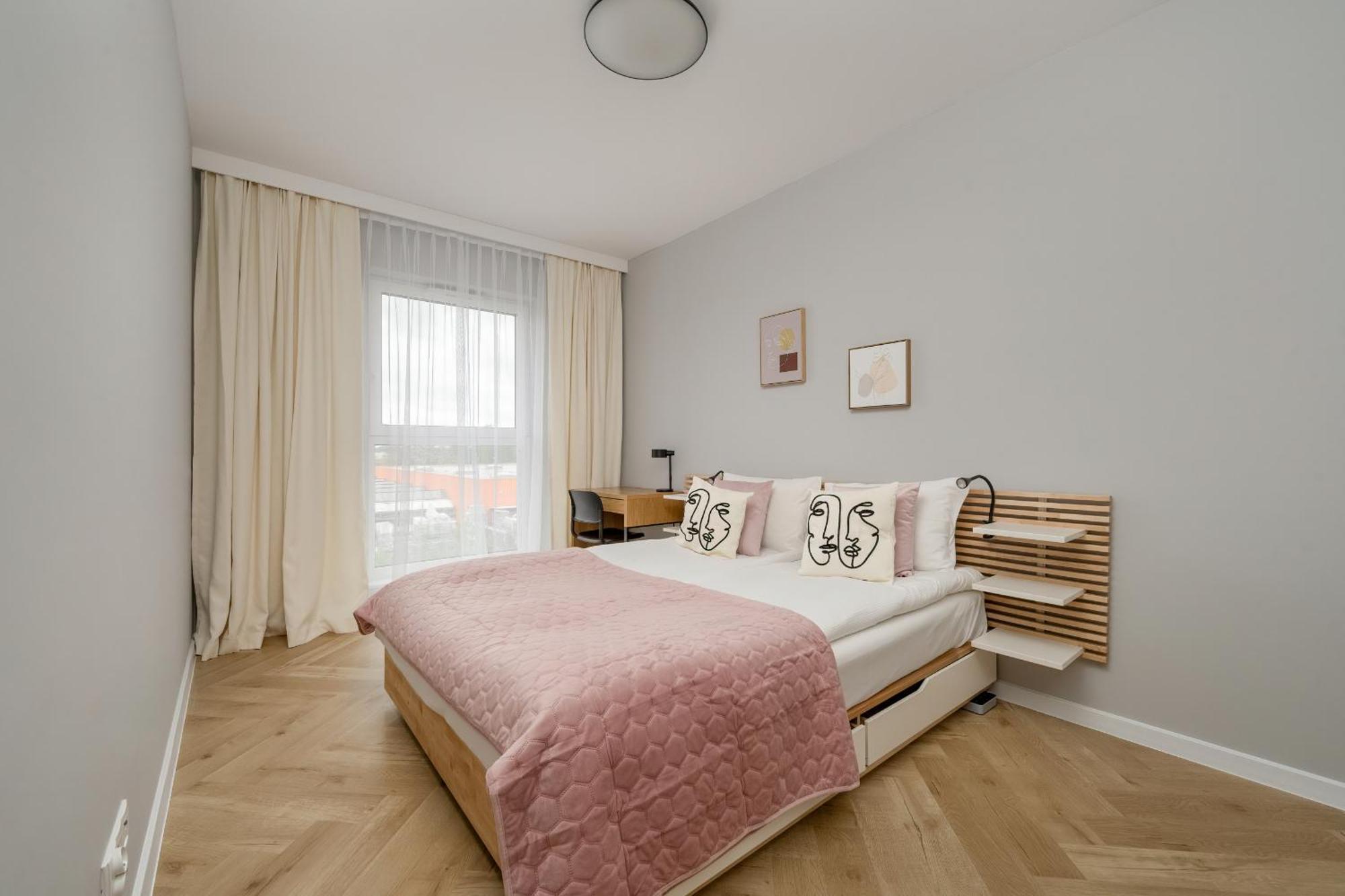 Michalczyka Stylish Apartment With Parking In The City Center Of Wroclaw By Noclegi Renters Exteriér fotografie